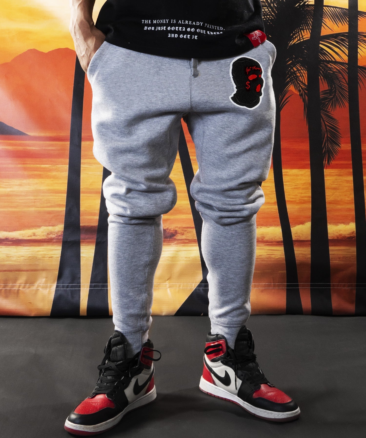 Ski Mask Che Patch Jogger